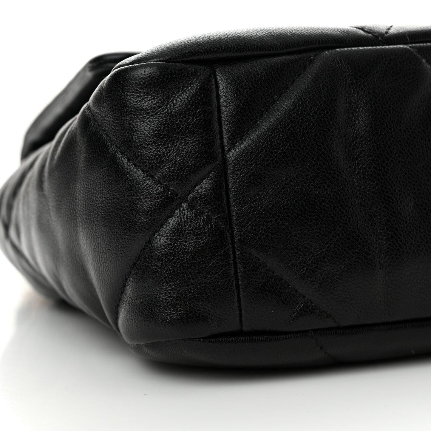 Goatskin Quilted Medium Chanel 19 Flap Black
