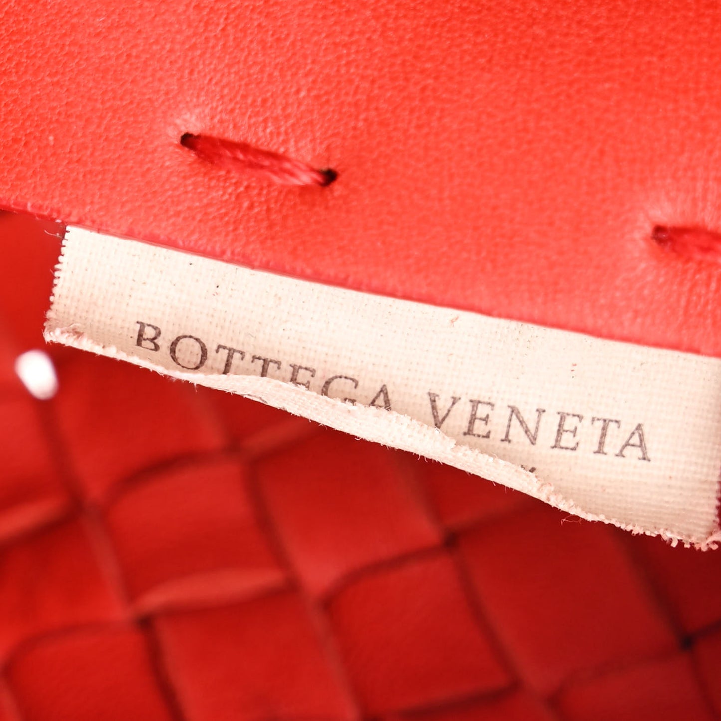 Nappa Intrecciato Mini Cabat Red