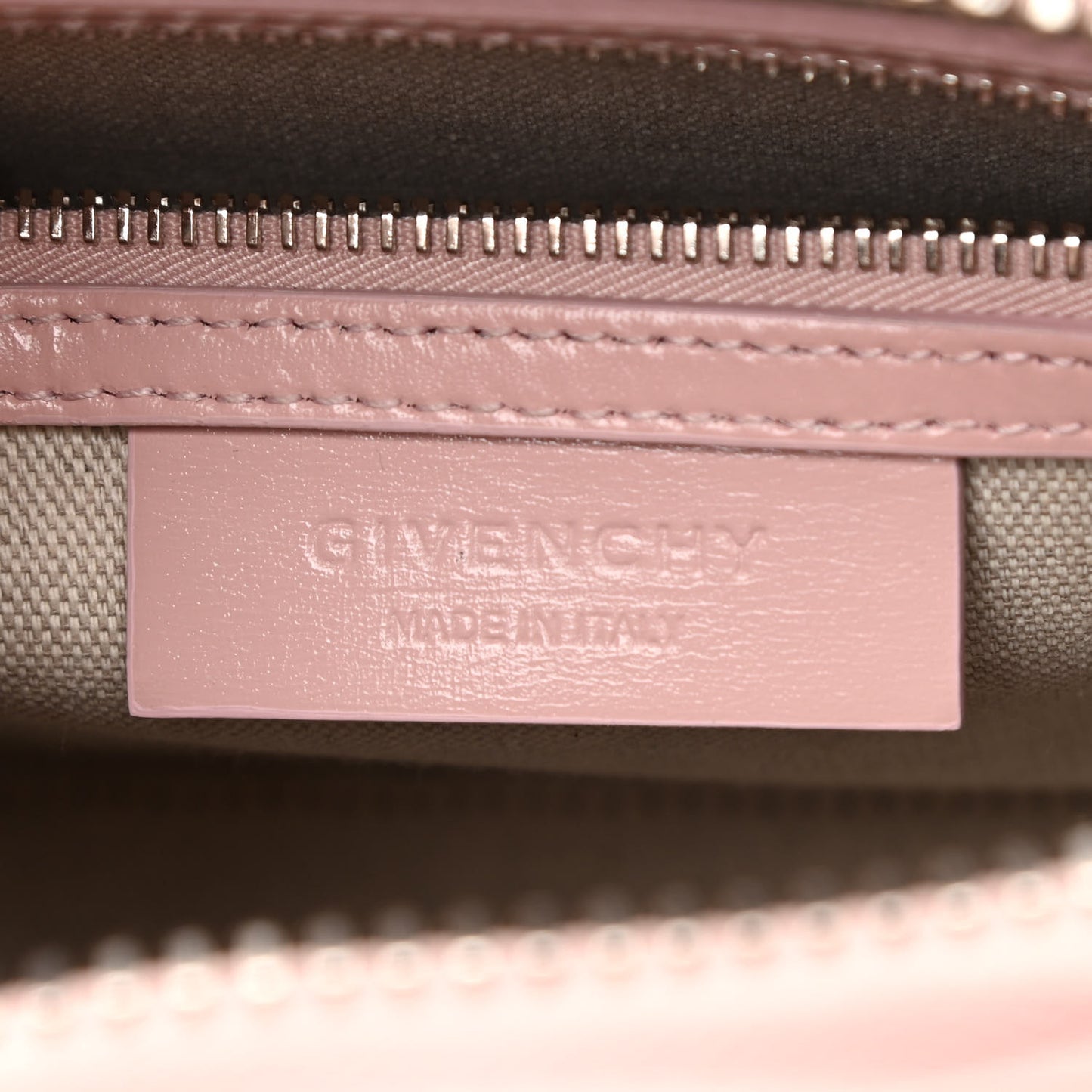 Box Calfskin Mini Heart Antigona Top Handle Bag Blush Pink