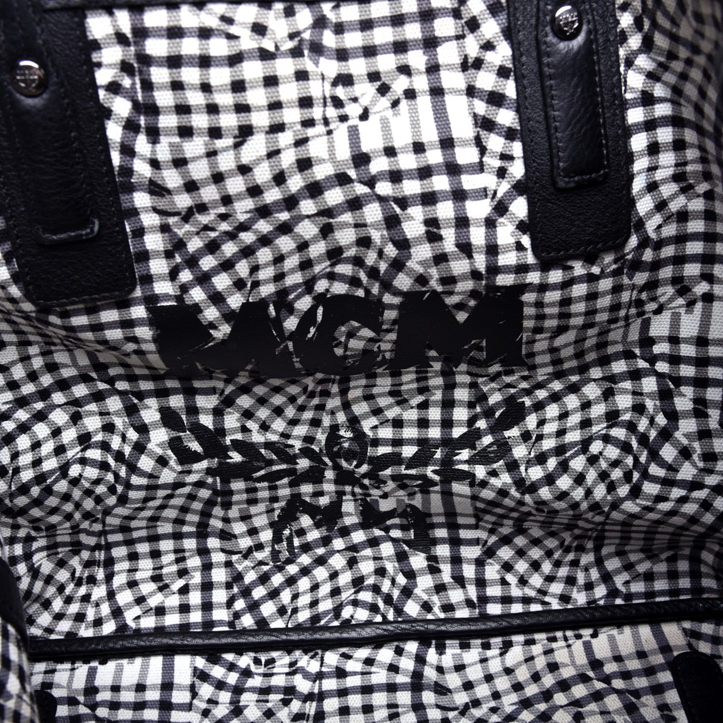 Visetos Medium Liz Reversible Shopper Tote Black