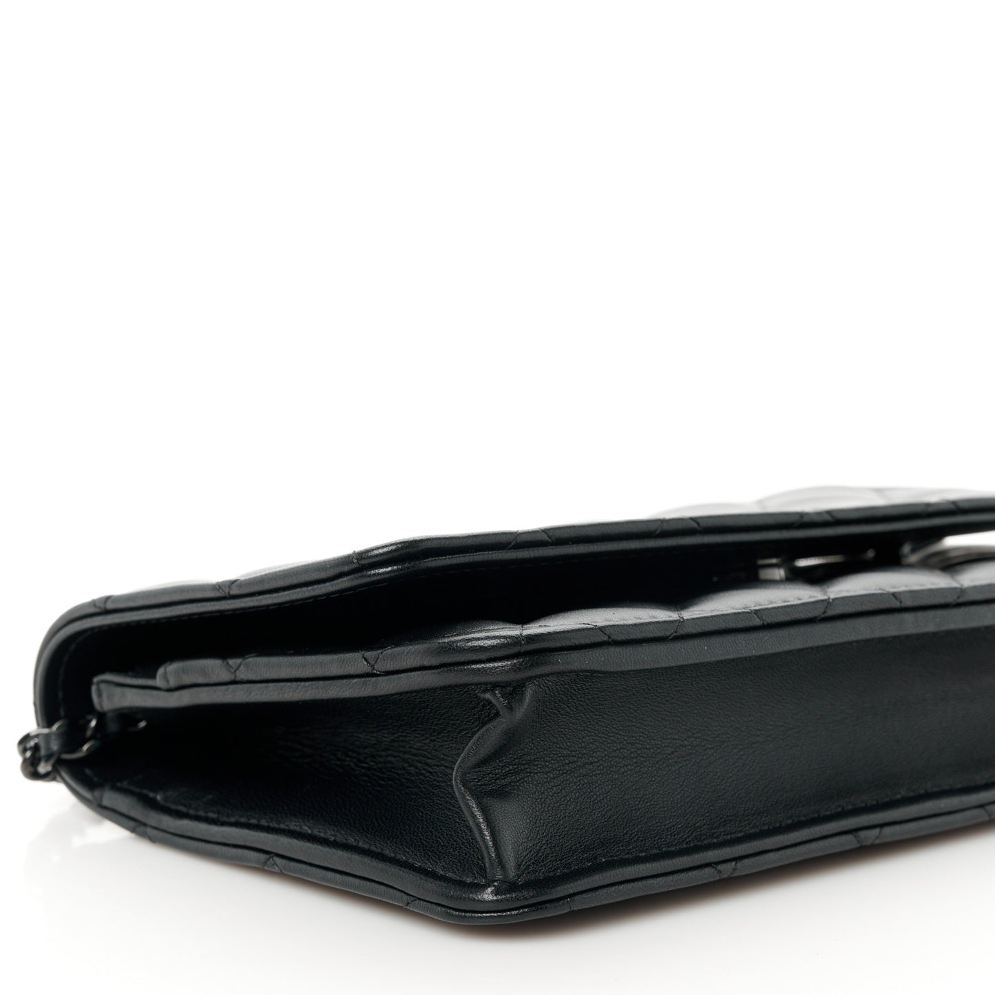 Lambskin Quilted Wallet On Chain WOC So Black