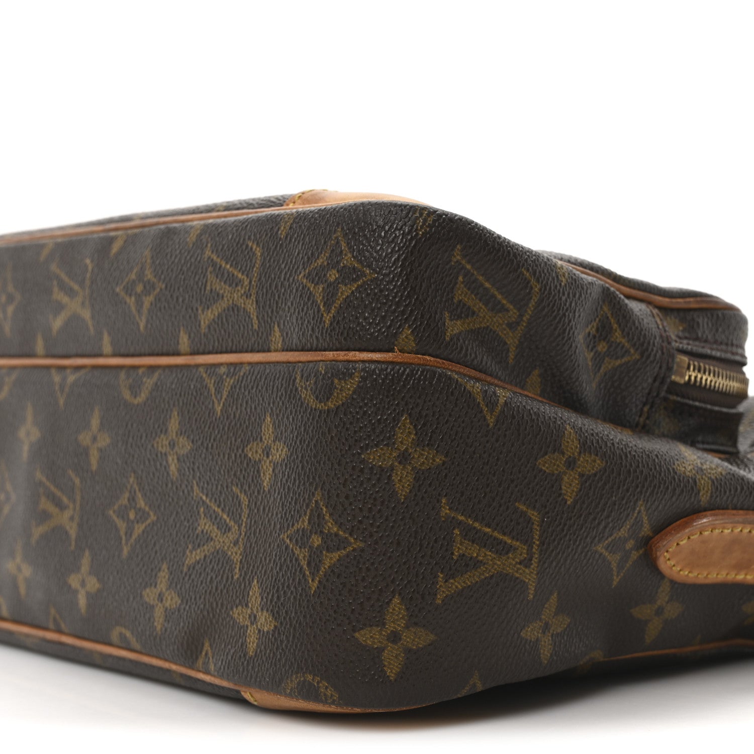 Louis Vuitton Monogram Nil 28 9 of 9