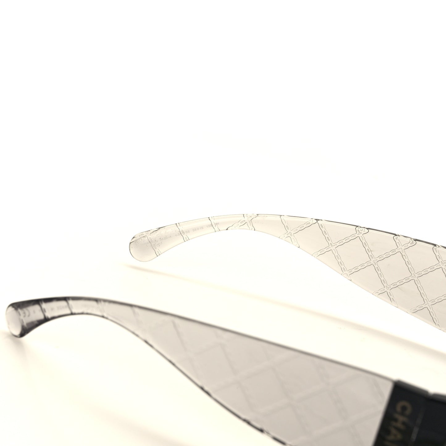 Rectangle Quilted Sunglasses 5425-A Black