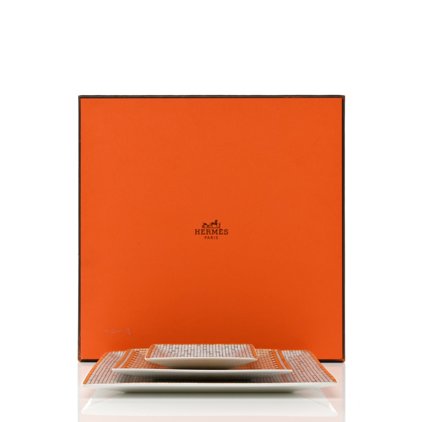 Porcelain Mosaique Au 24 Set of 3 Square Plates Gold