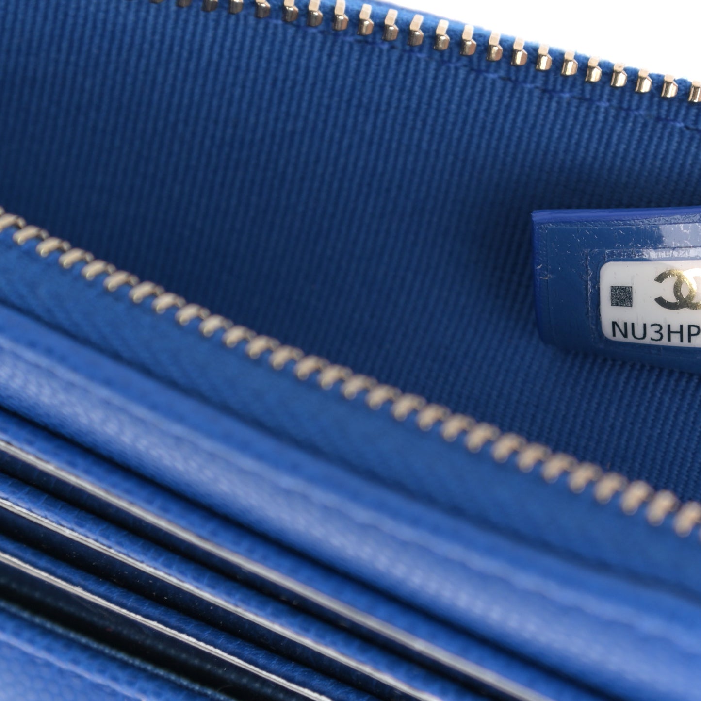 Caviar Quilted Zip Card Holder Wallet Blue