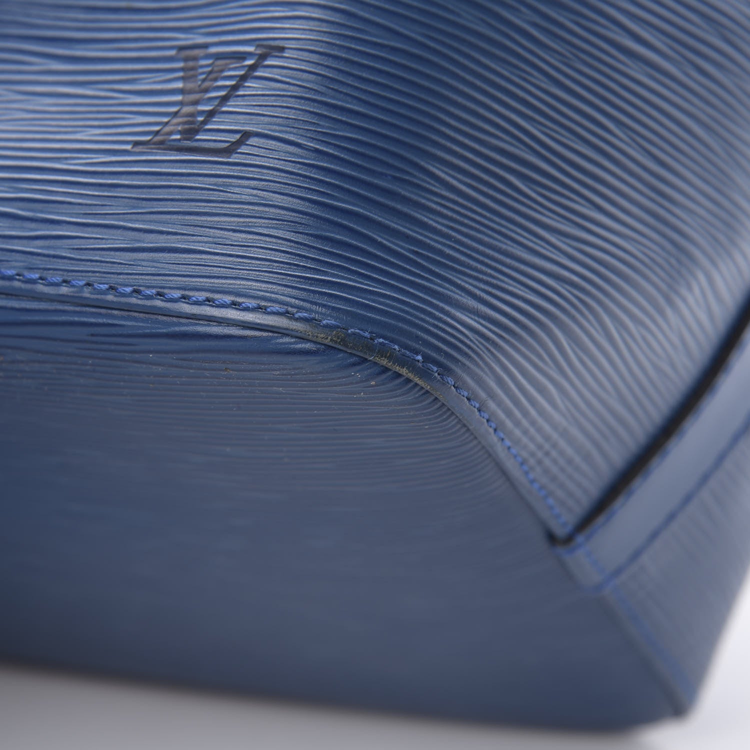 Louis Vuitton Epi Petit Noe Toledo 11 of 15