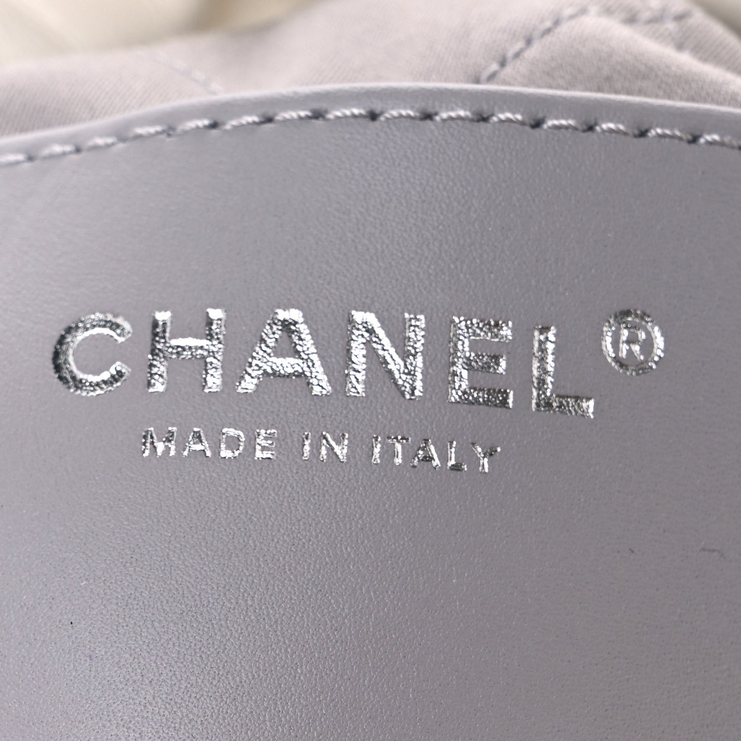 Metallic Shaded Calfskin Quilted Mini Chanel 22 White Silver