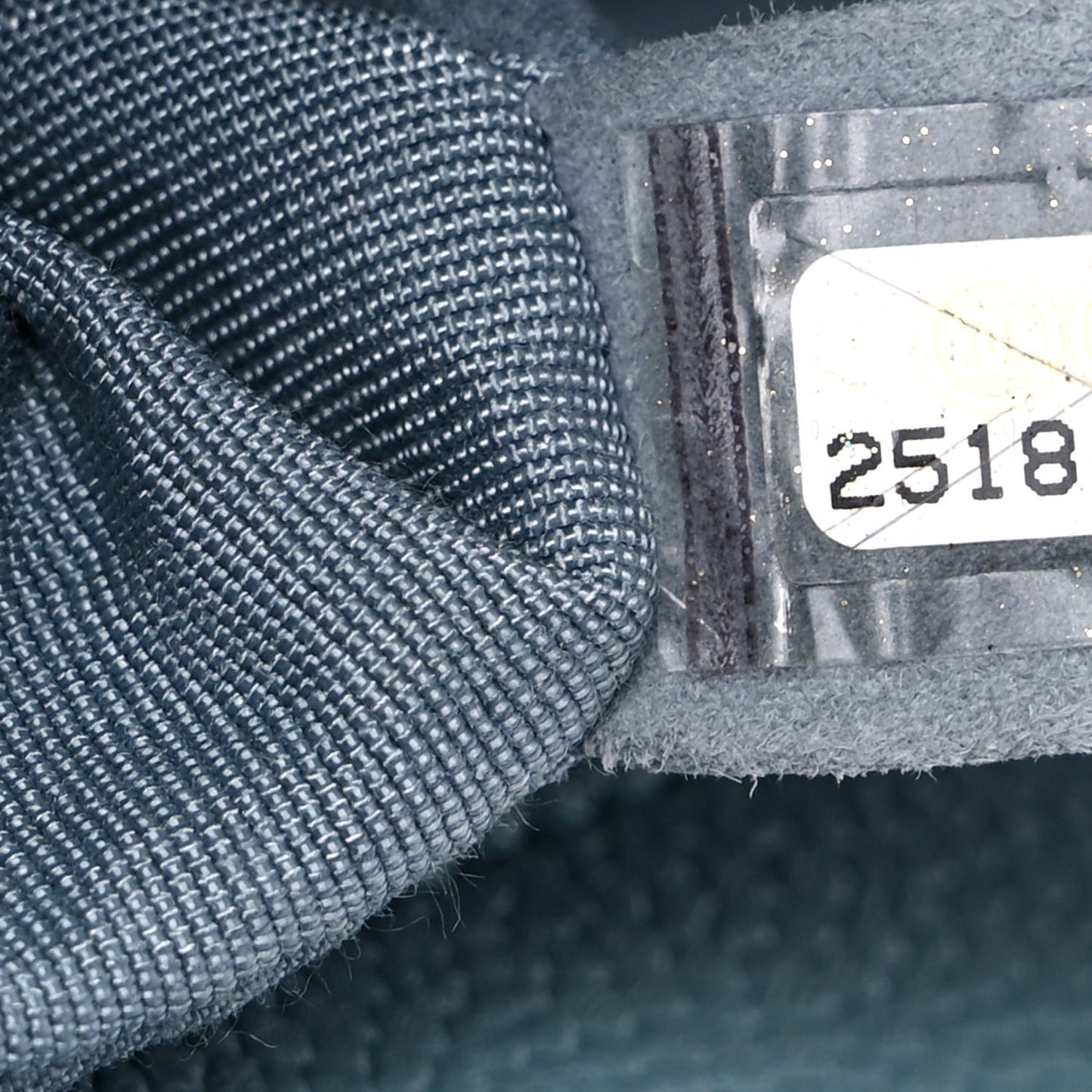 Caviar Quilted Medium Boy Flap Light Blue