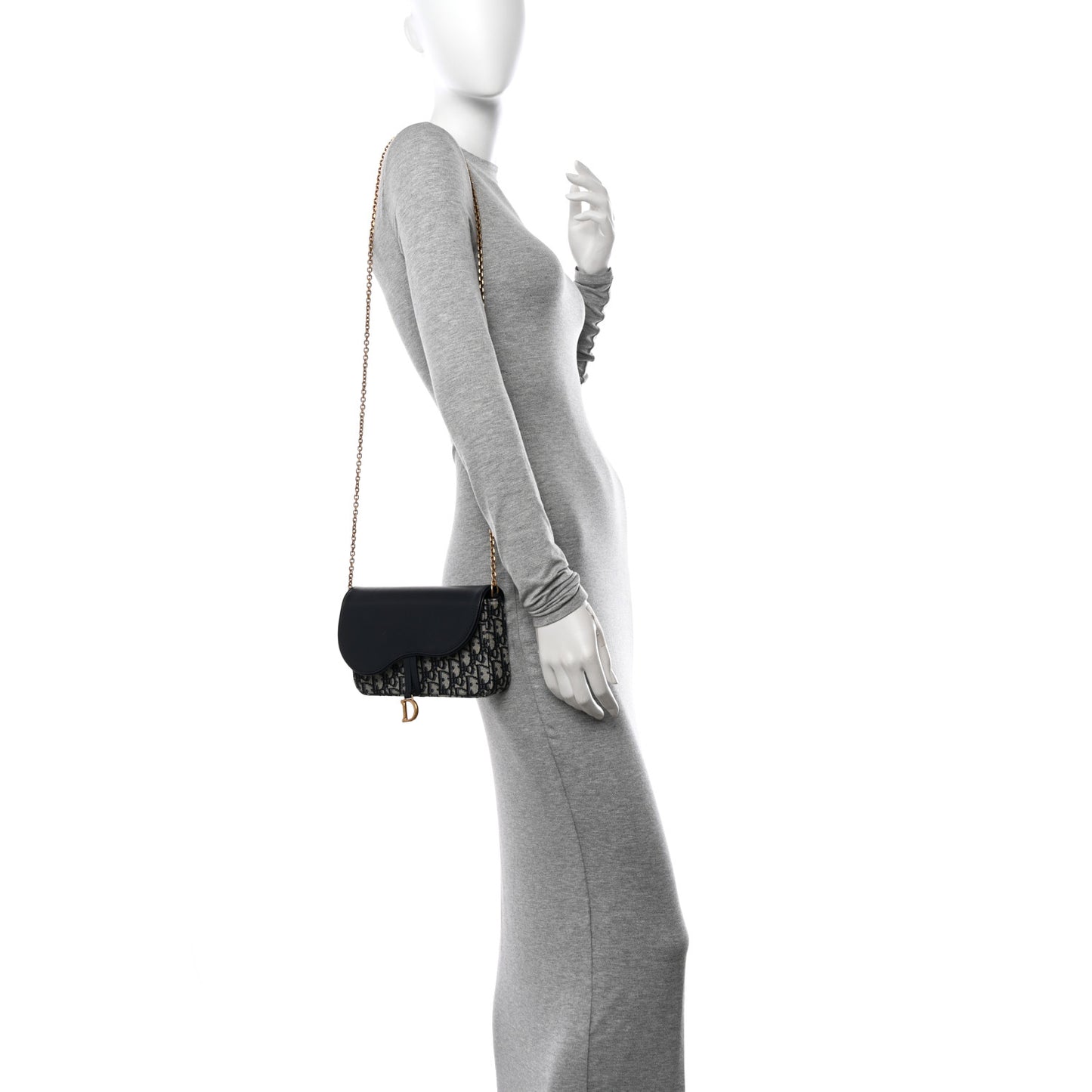 Oblique Smooth Calfskin Medium Saddle Pouch With Chain Blue