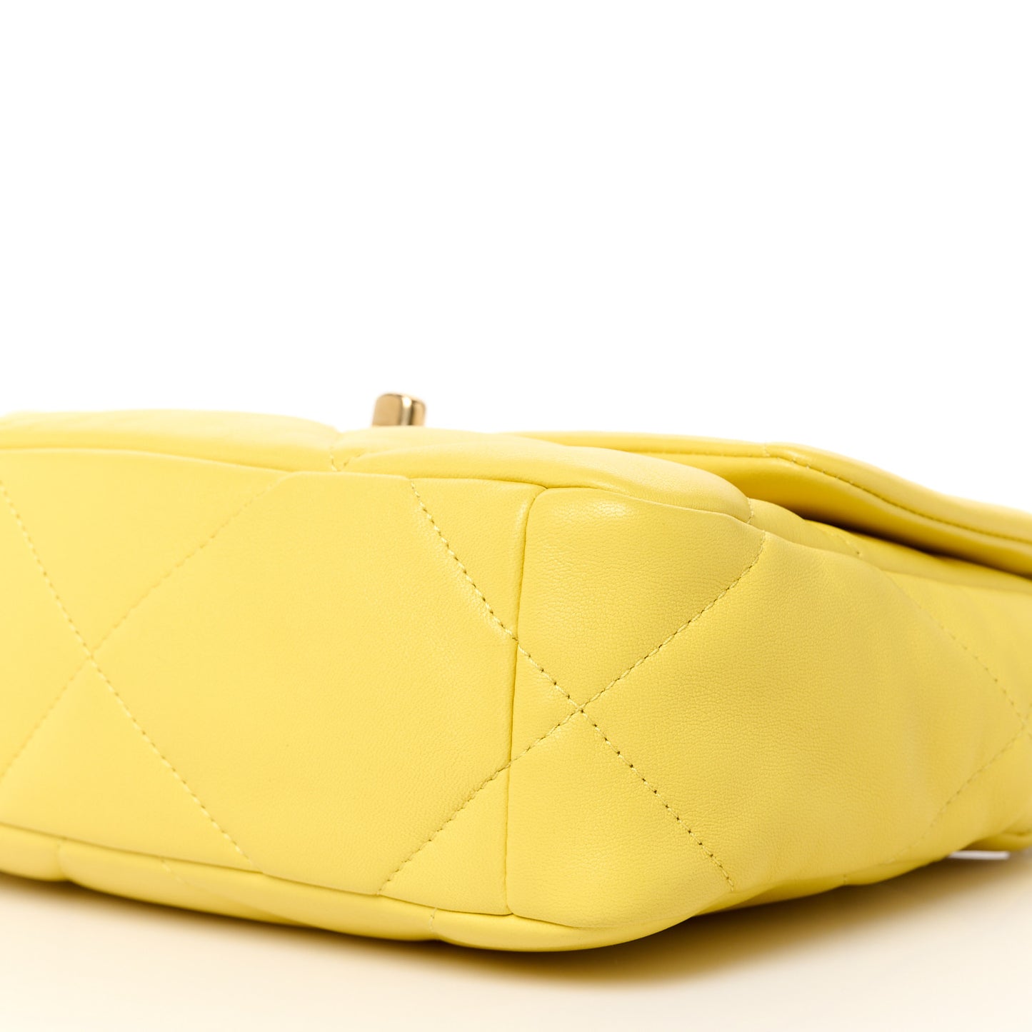 Lambskin Quilted Medium Chanel 19 Flap Yellow