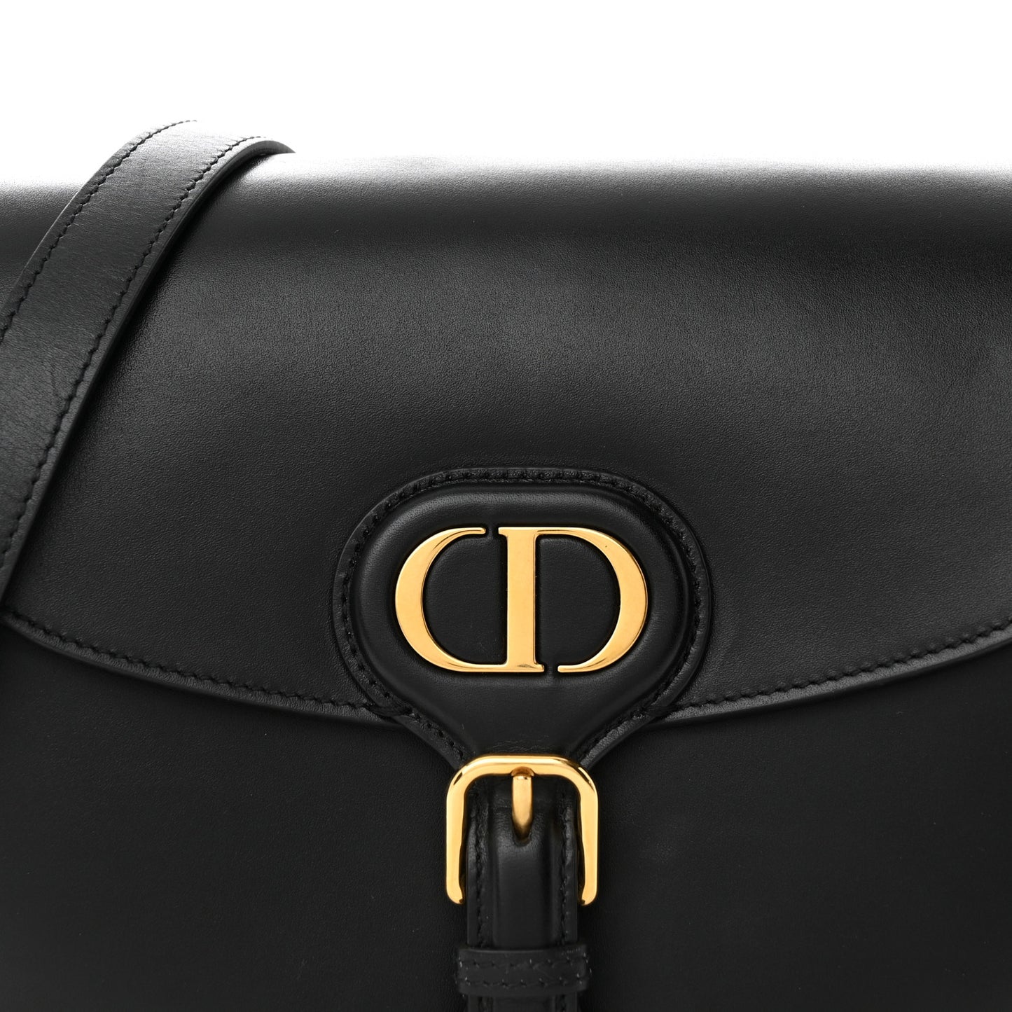 Box Calfskin Medium Bobby Flap Black