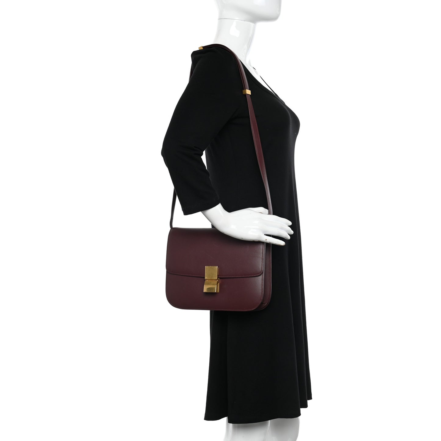Box Calfskin Medium Classic Box Flap Bag Burgundy