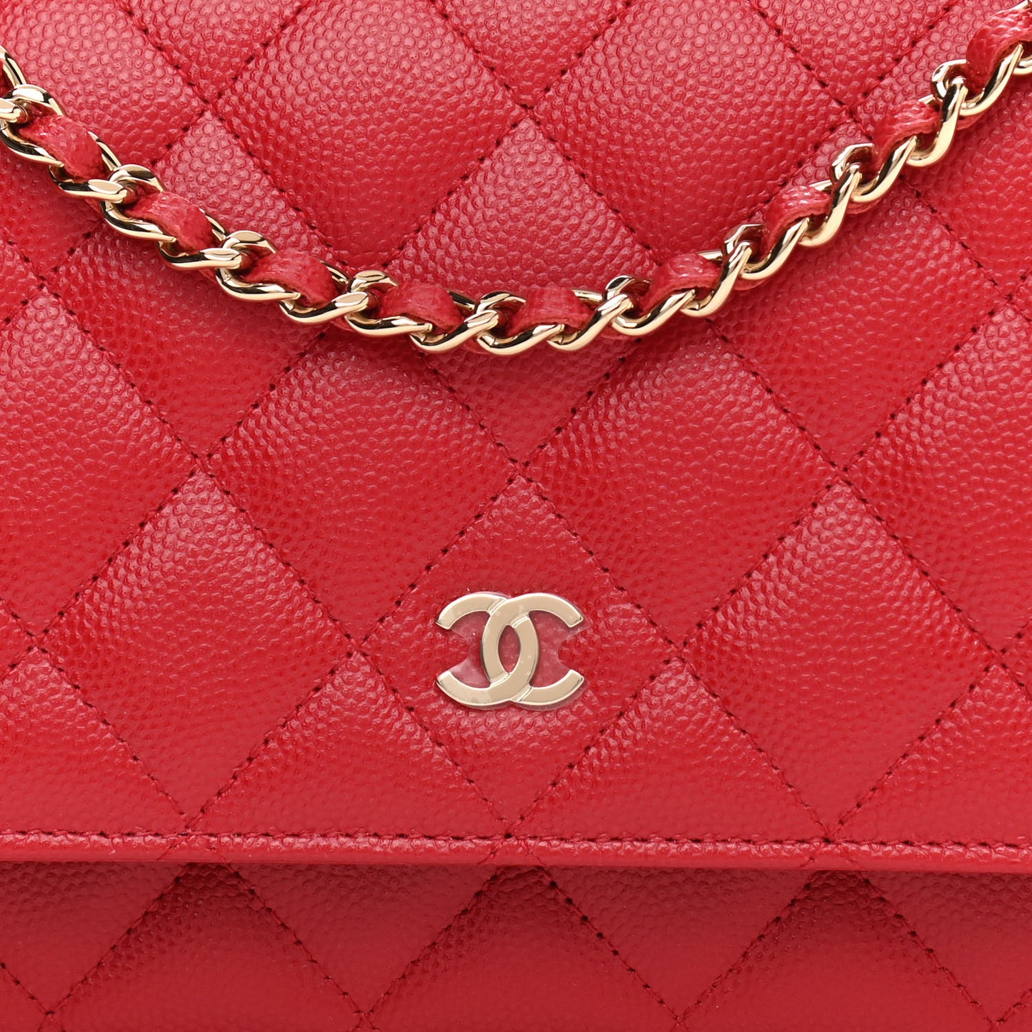 Caviar Quilted Wallet On Chain WOC Red