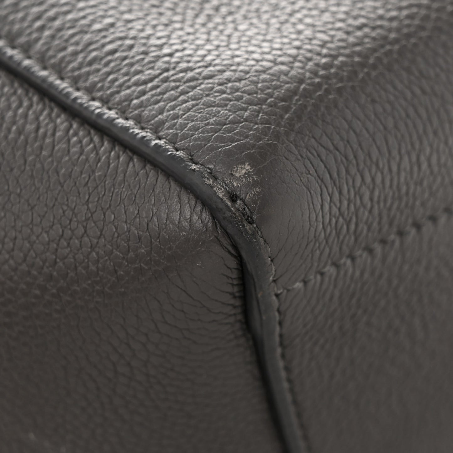 Soft Grained Calfskin Sangle Bucket Bag Grey