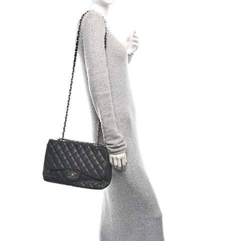 Caviar Quilted Jumbo Single Flap Black