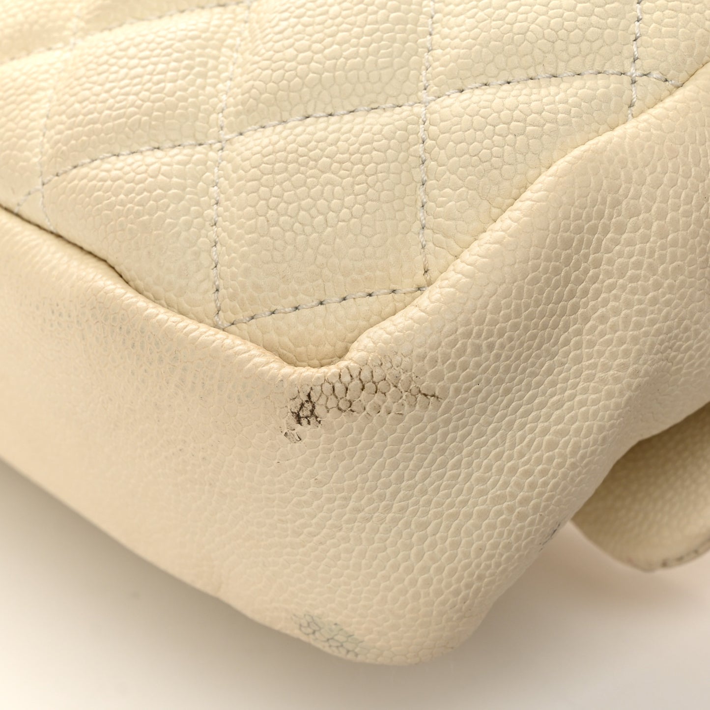 Caviar Quilted Jumbo Easy Flap Beige