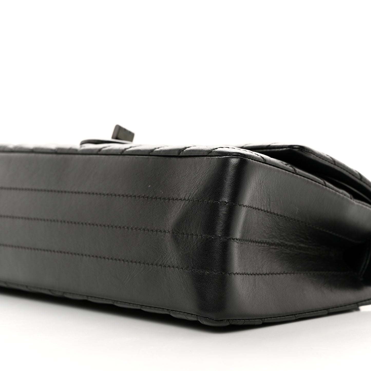 Aged Calfskin Chevron Quilted 2.55 Reissue 225 Flap So Black