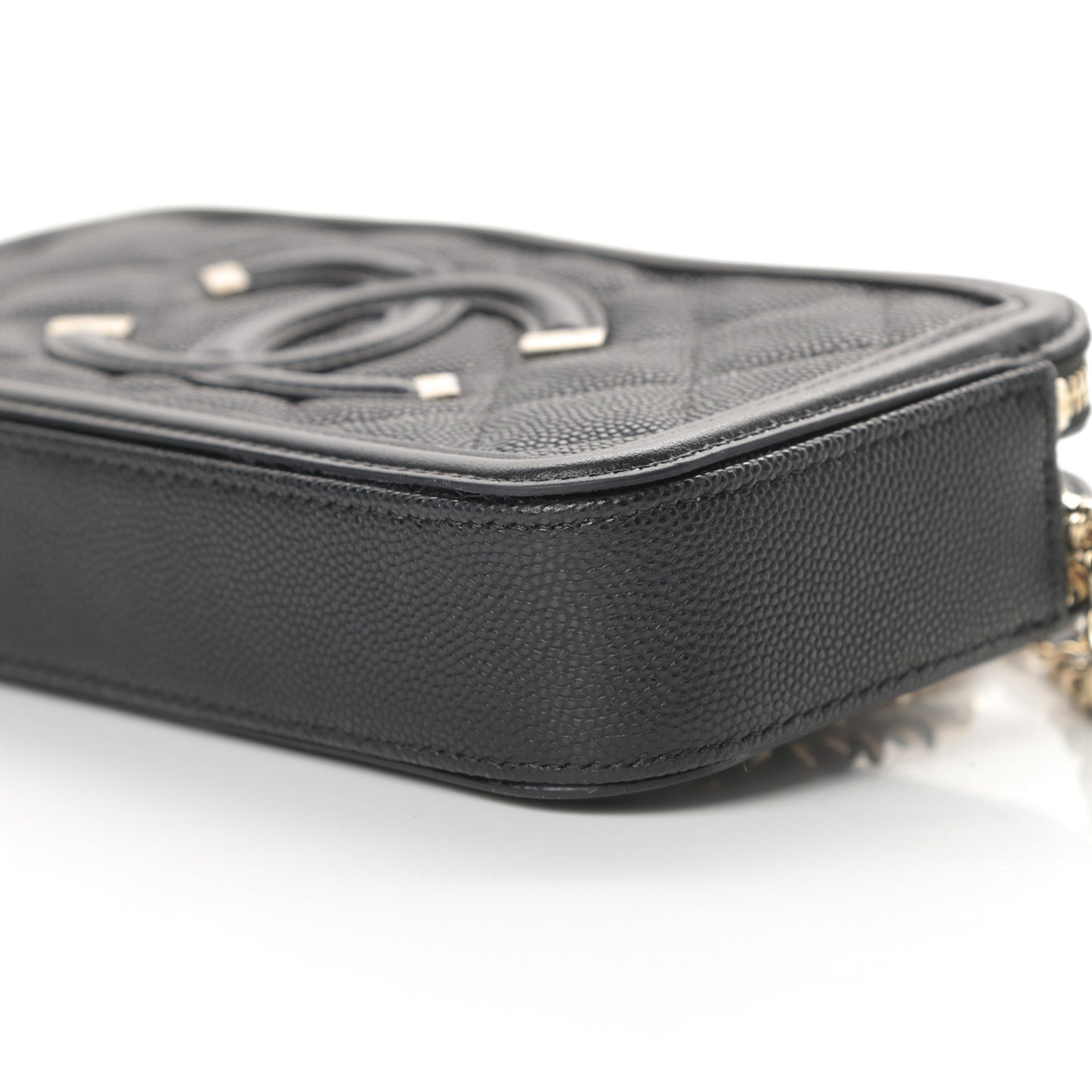 Caviar Quilted CC Filigree Clutch With Chain Black