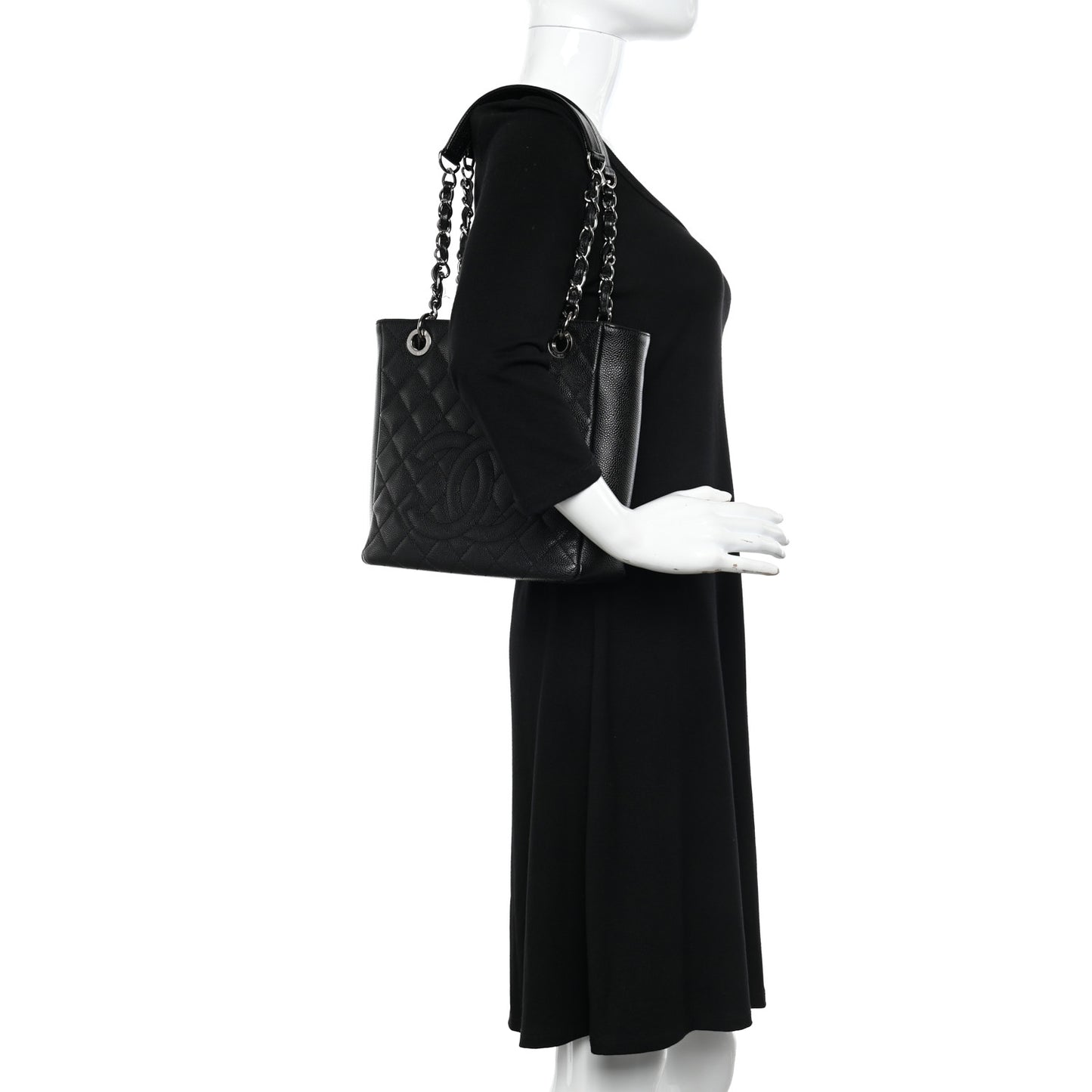 Caviar Quilted Petit Shopping Tote PST Black