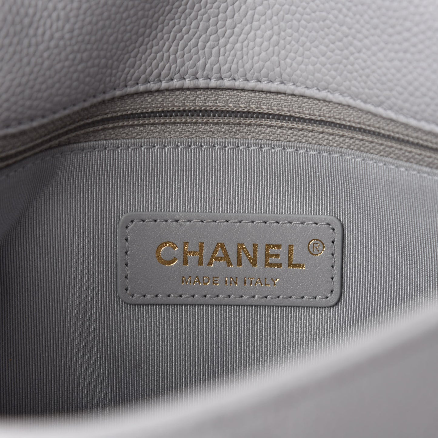 Caviar Quilted Small City Walk Flap Light Grey