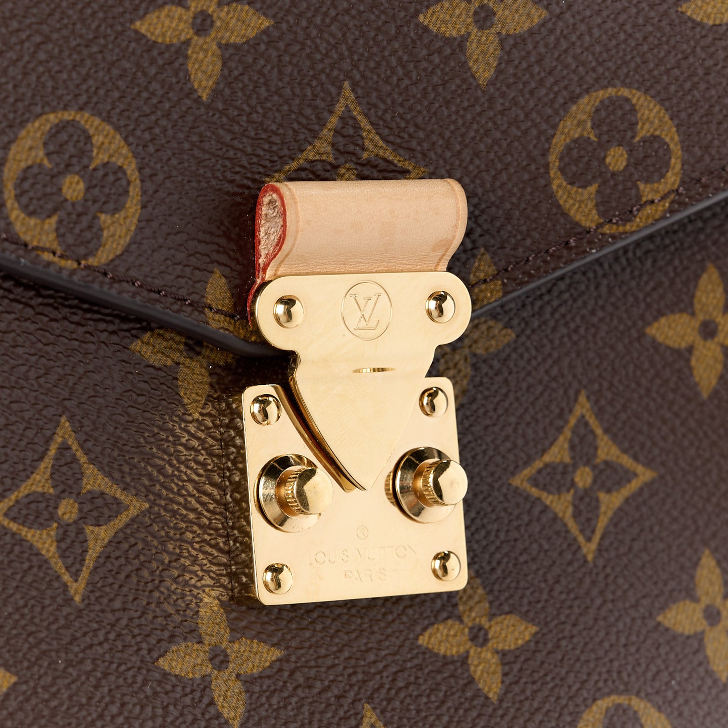 Monogram Pochette Metis