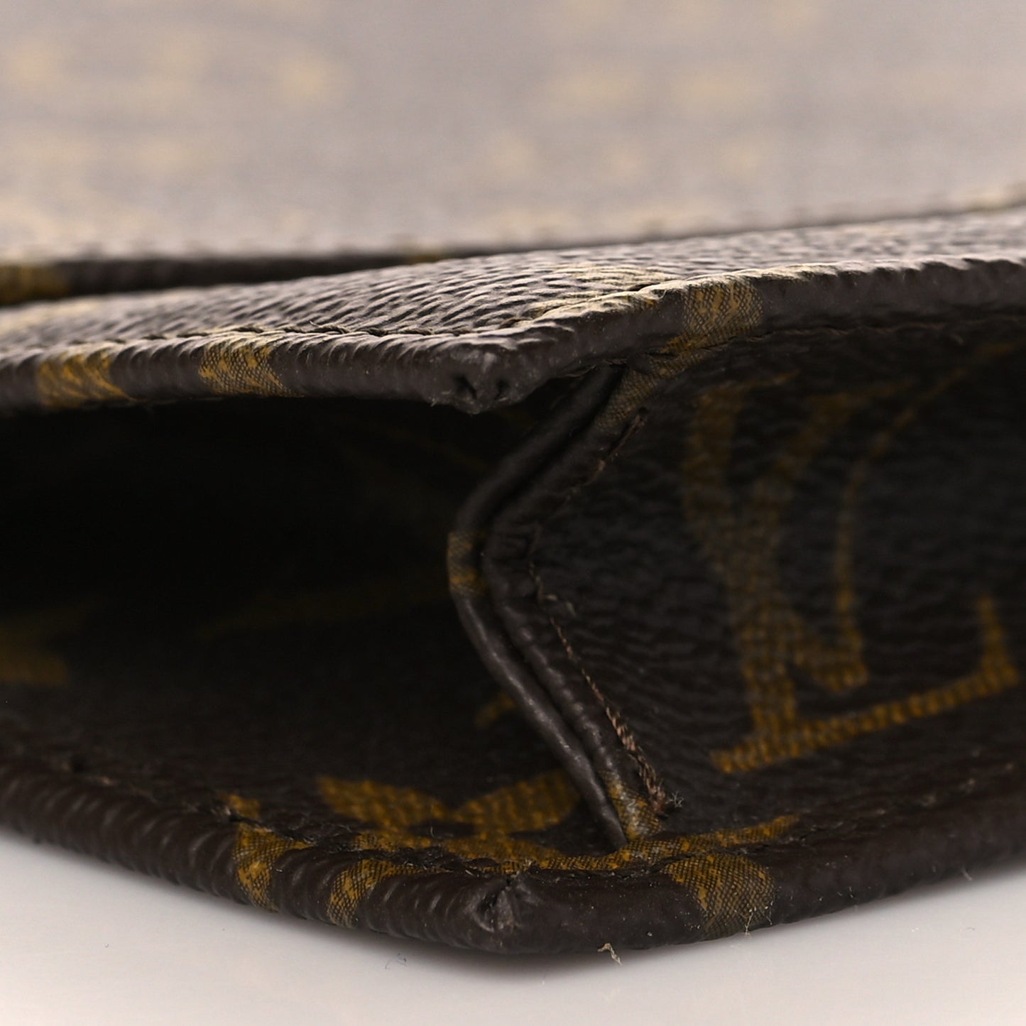 Monogram Pochette Rabat 23