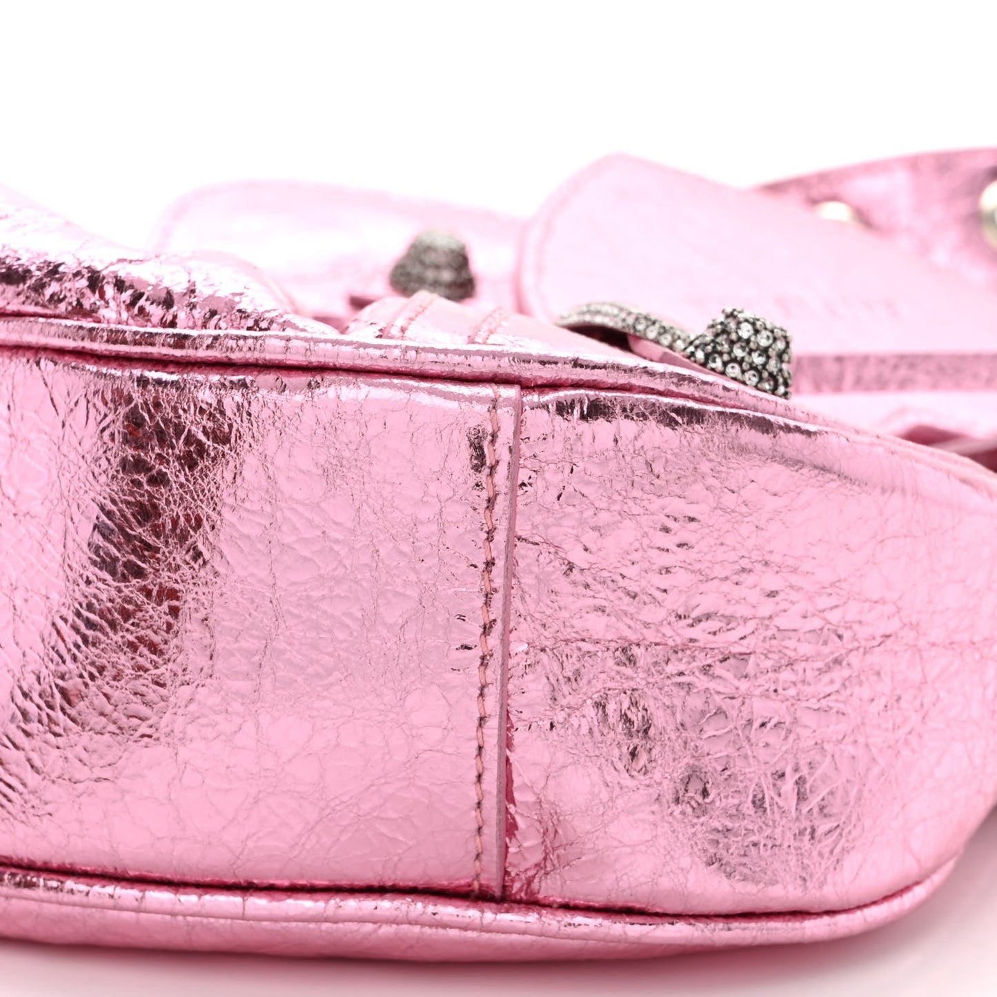 Metallic Agneau Arena Crystal Le Cagole Shoulder Bag XS Met Pink