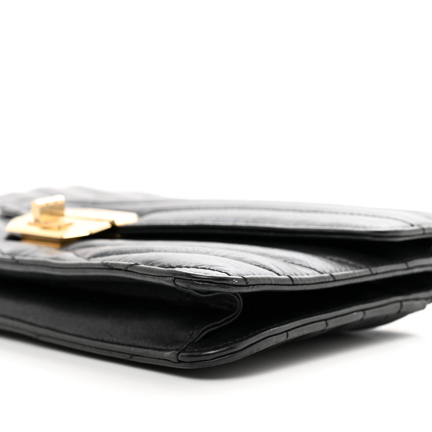 Calfskin Gabrielle Chevron Flap Black