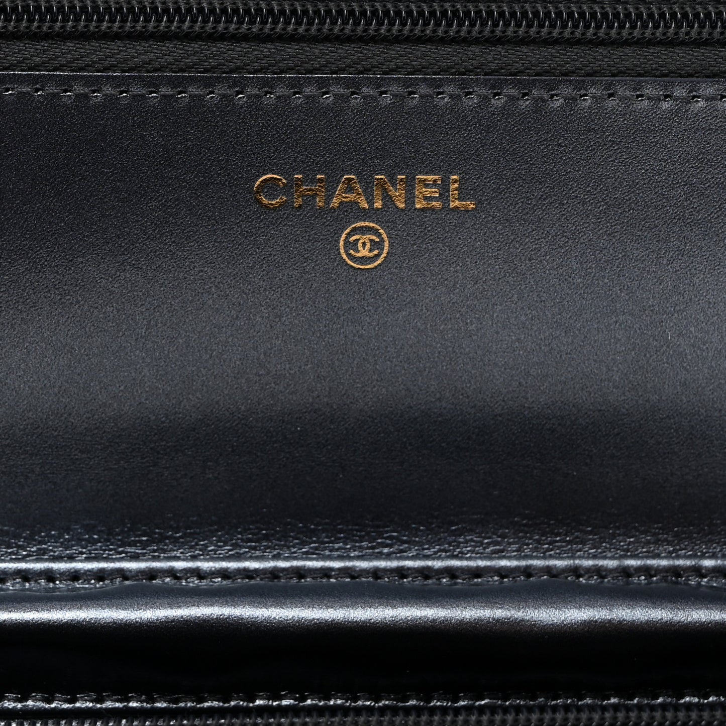 Metallic Lambskin Wallet On Chain WOC Dark Blue