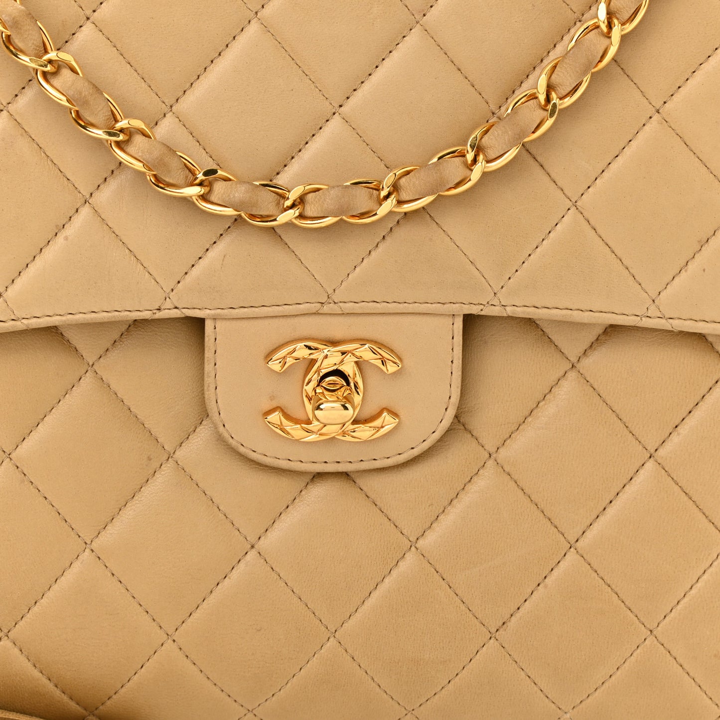 Lambskin Quilted Flap Camera Case Beige Clair