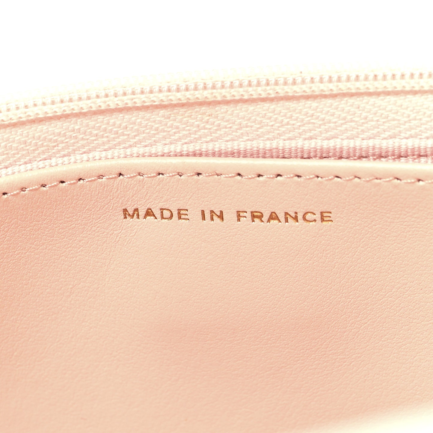 Caviar Quilted Wallet on Chain WOC Light Pink