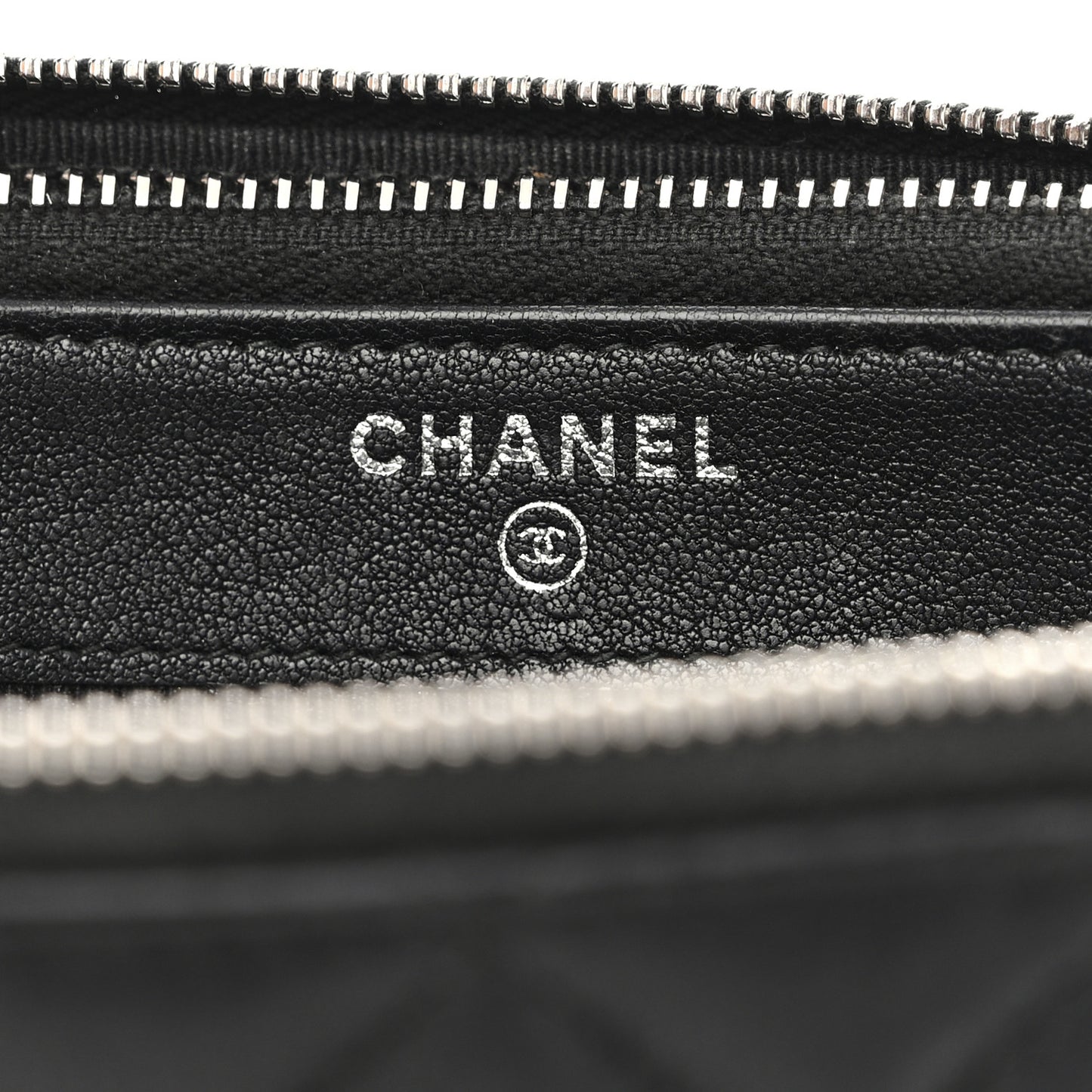 Lambskin Quilted CC Box Clutch With Chain Black