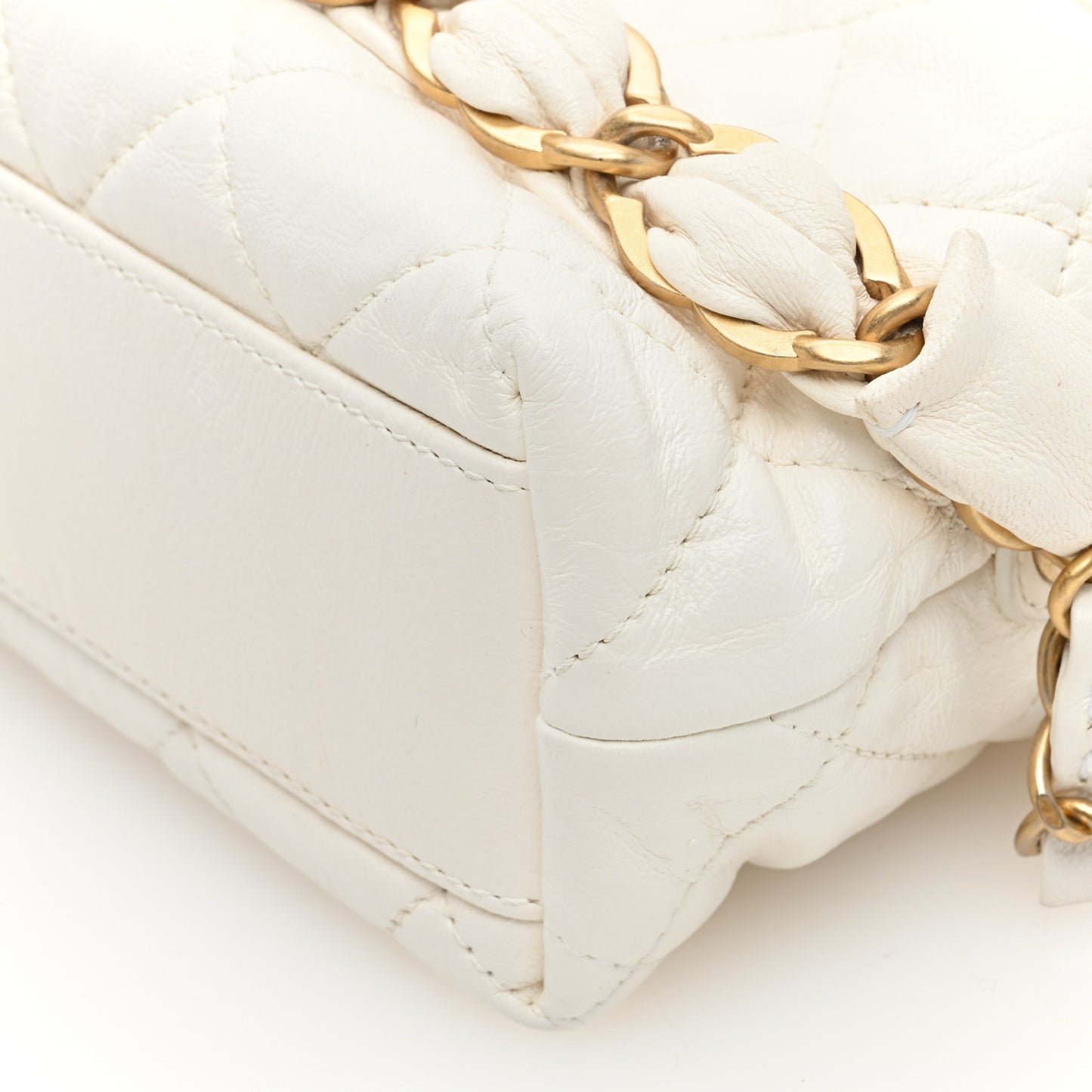 Crumpled Lambskin Quilted Small CC Links Shoulder Bag White