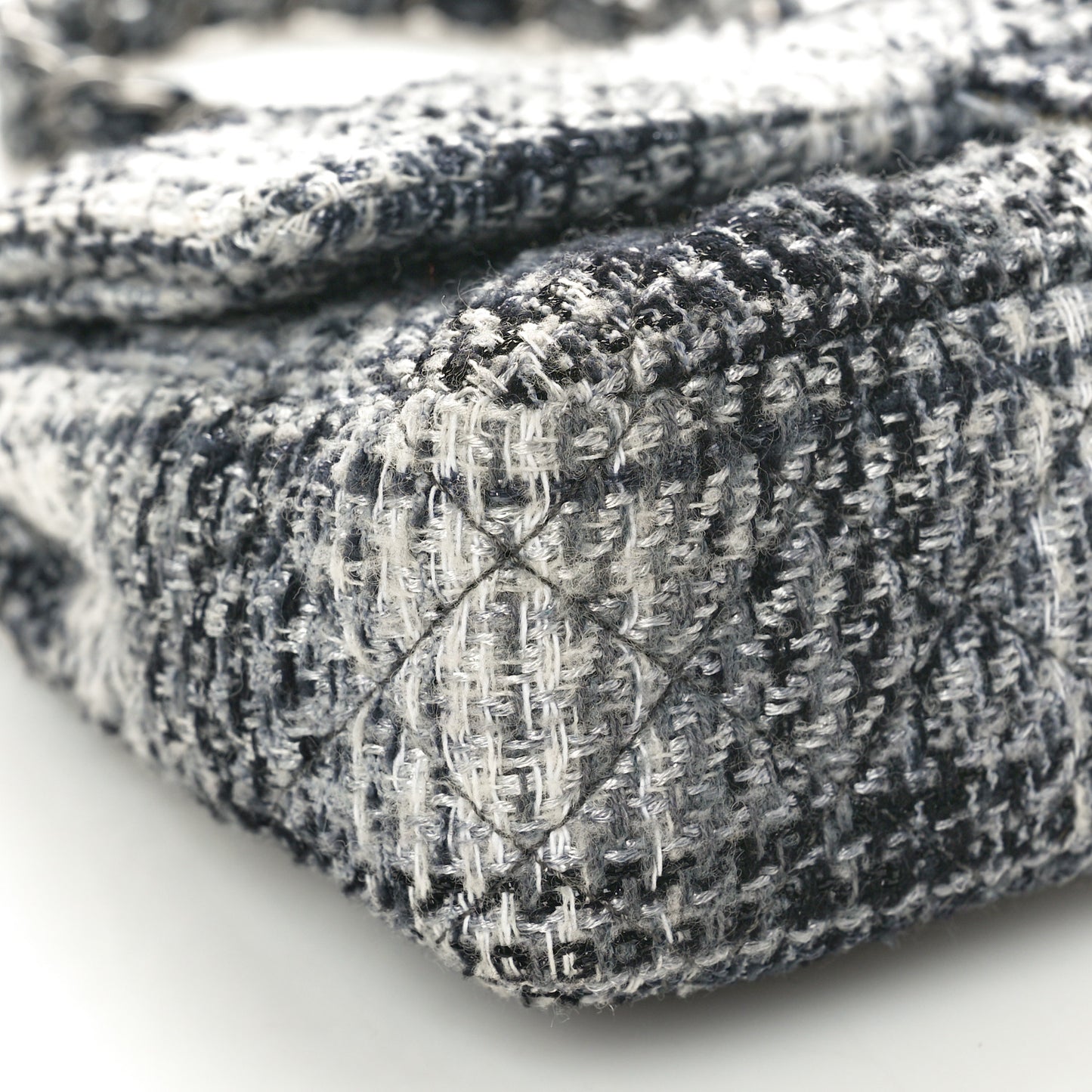 Tweed Quilted Medium Double Flap Black Grey