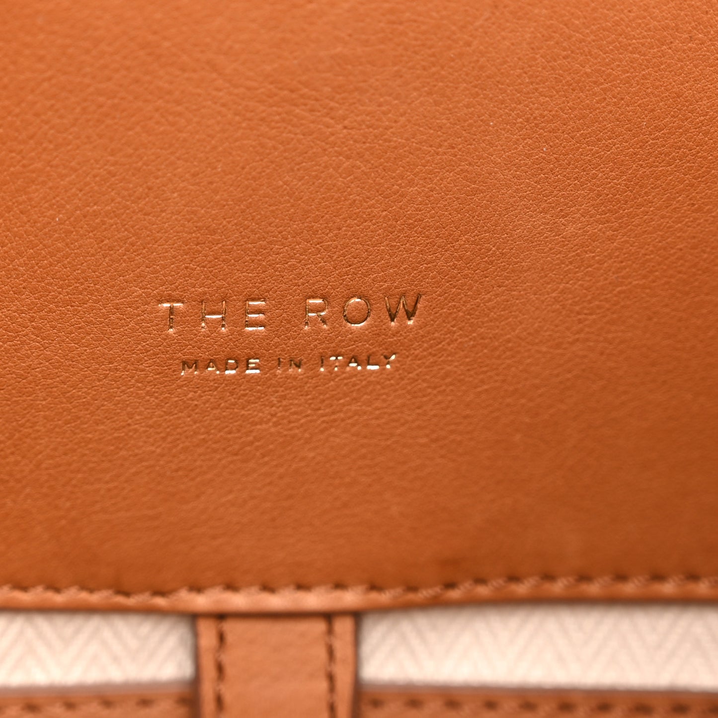 Polished Saddle Calfskin Soft Margaux 12 Cuir