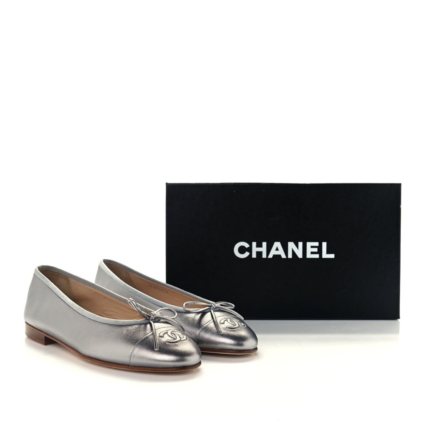 Metallic Lambskin CC Cap Toe Ballerina Flats 37 Silver