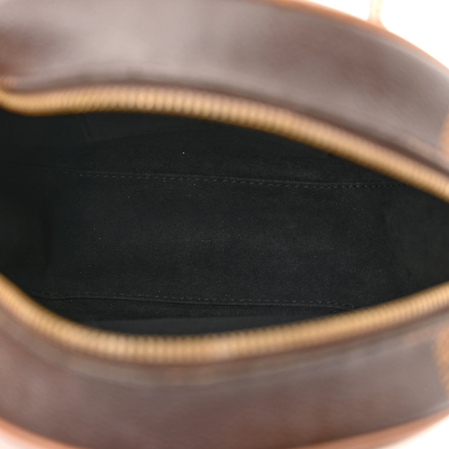 Reverse Monogram Giant Boite Chapeau Souple