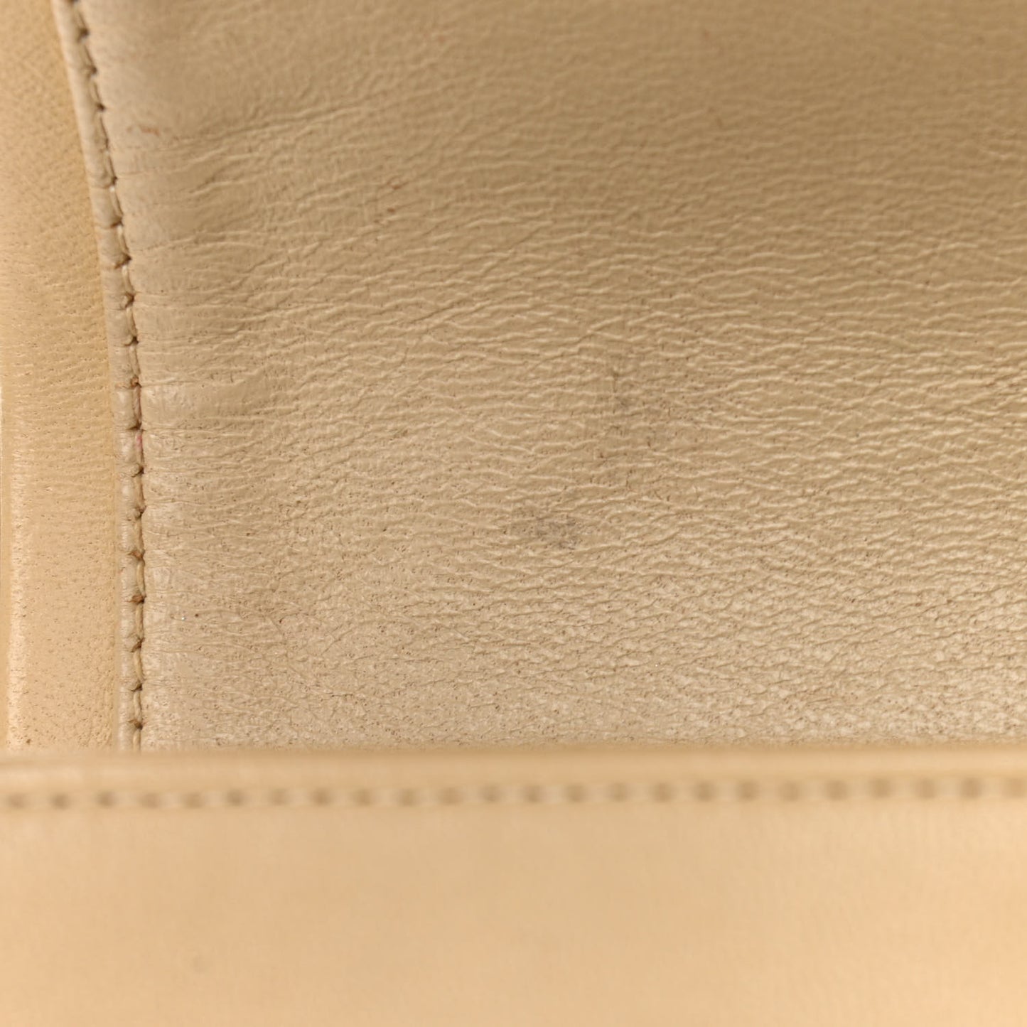 Lambskin Quilted Medium Double Flap Beige