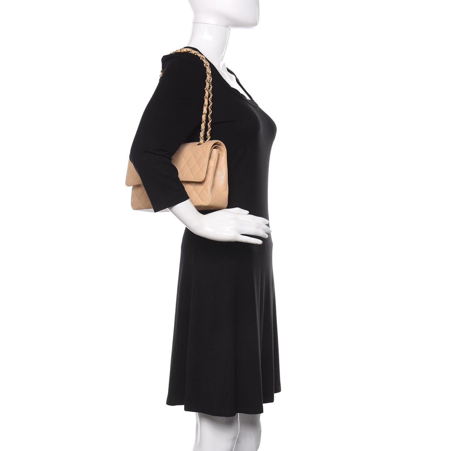 Caviar Quilted Medium Double Flap Beige Clair