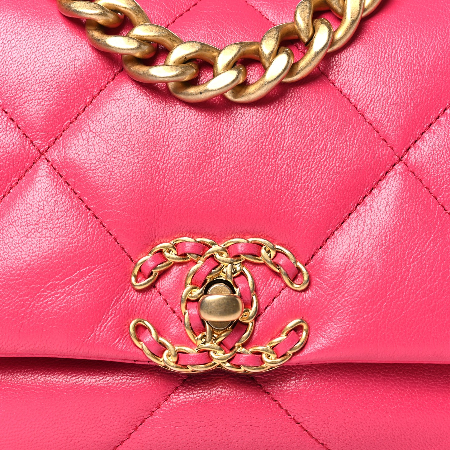 Lambskin Quilted Medium Chanel 19 Flap Pink
