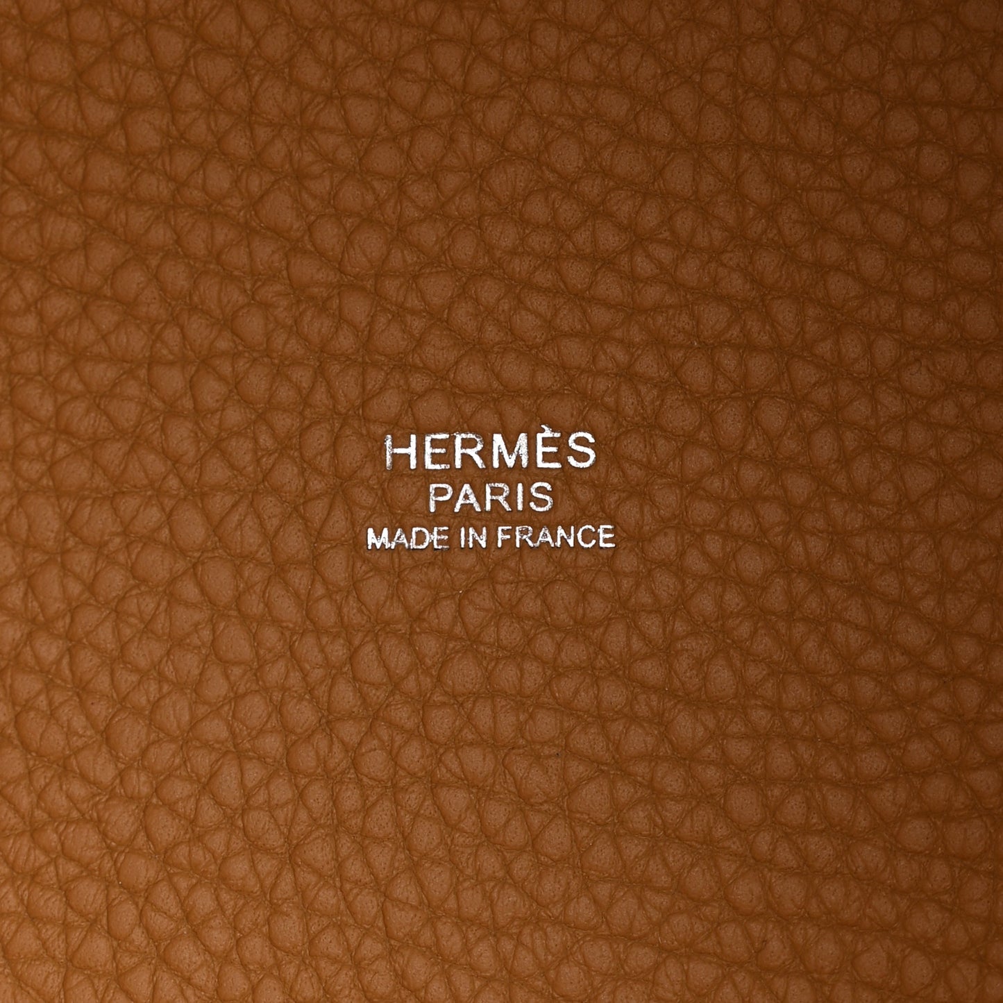 Taurillon Clemence Picotin Lock 18 PM Biscuit