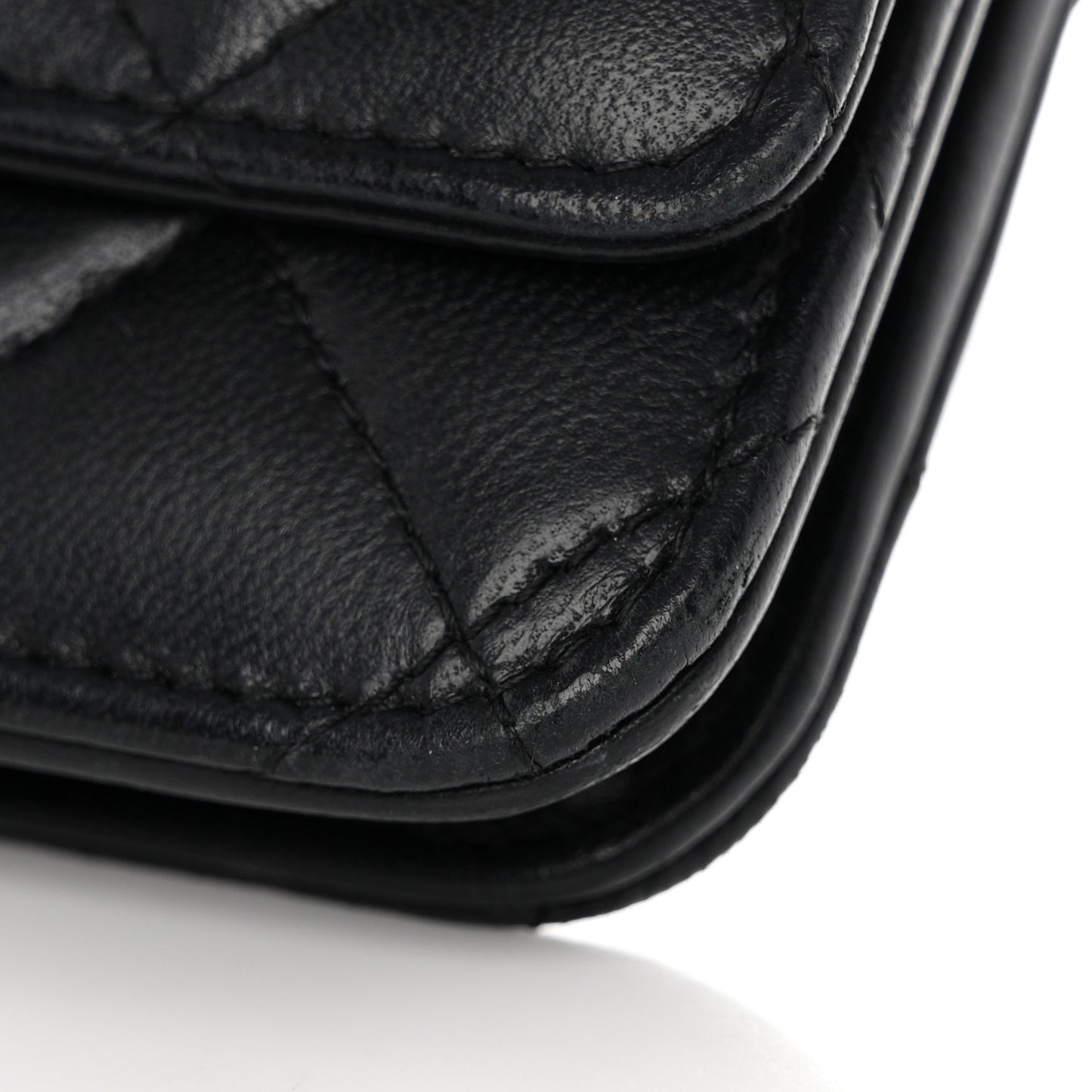 Lambskin Quilted Wallet On Chain WOC Black