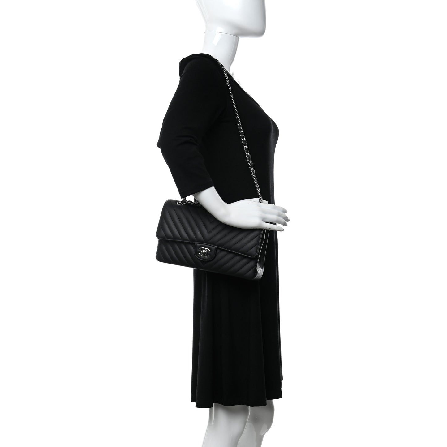 Calfskin Chevron Quilted Medium Double Flap Black
