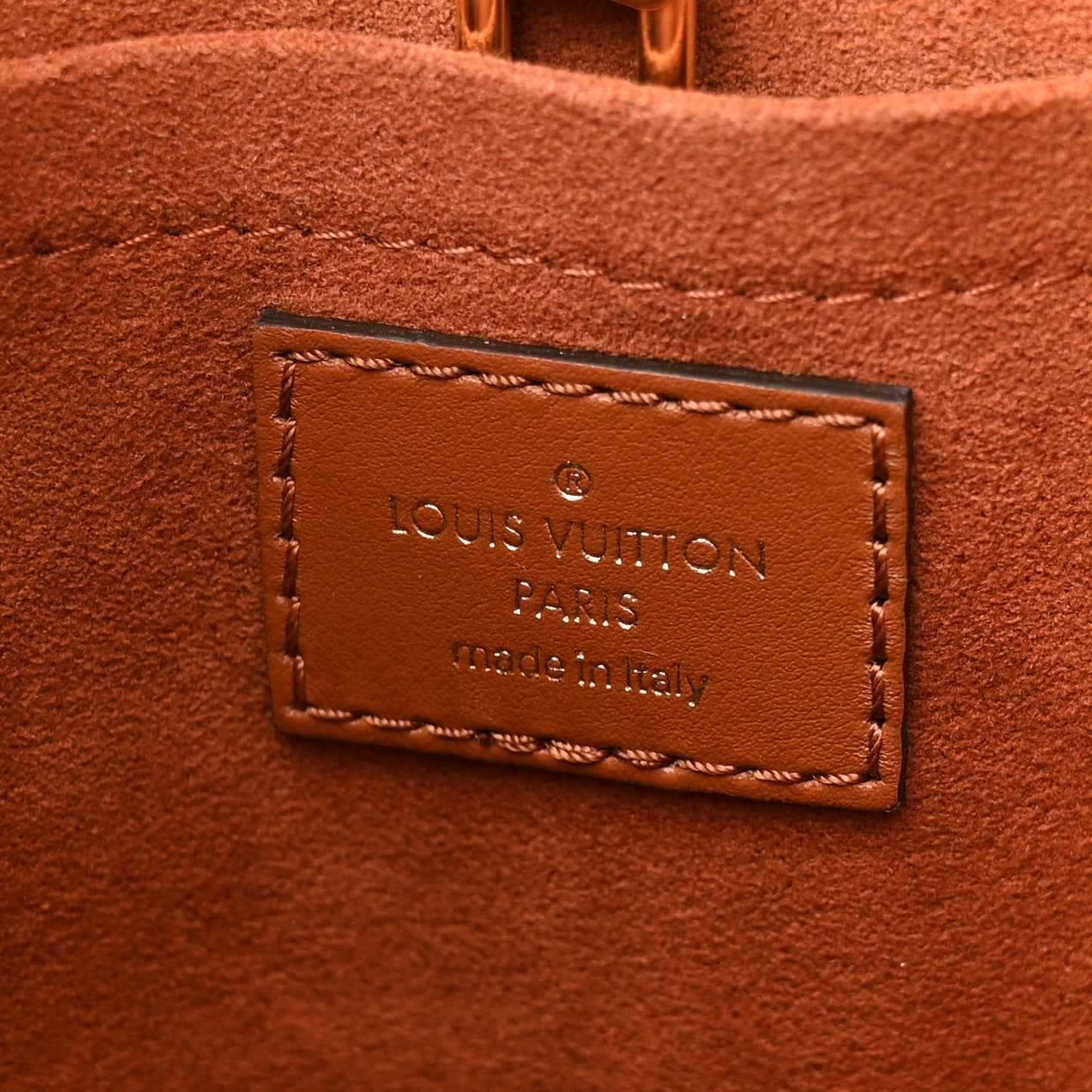 Kitted Raffia Petit Bucket Caramel