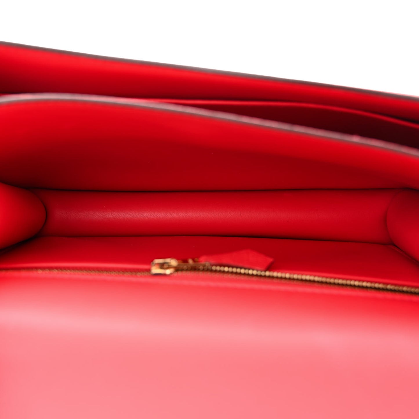 Epsom Constance 24 Rouge de Coeur