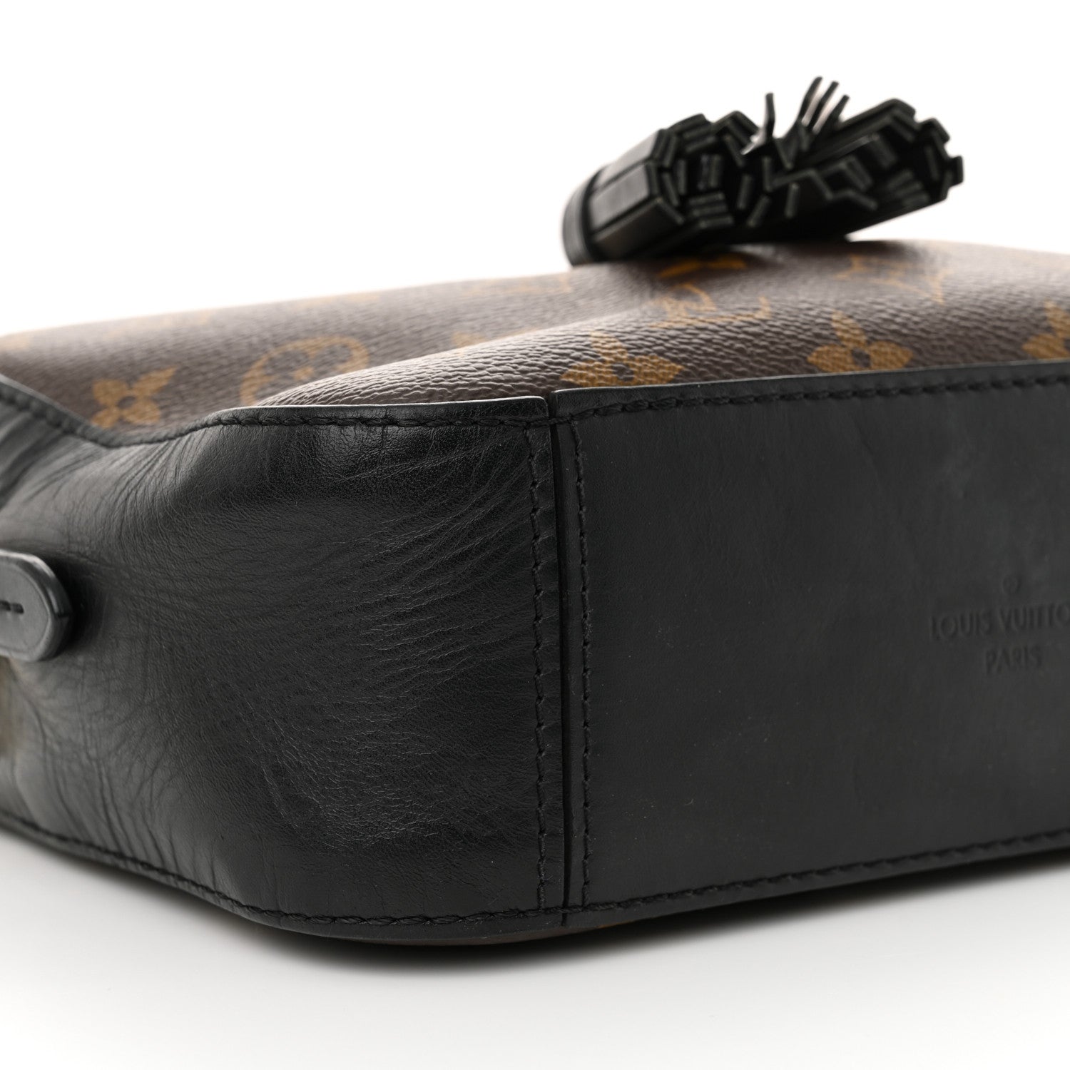 Louis Vuitton Monogram Saintonge Black 8 of 12