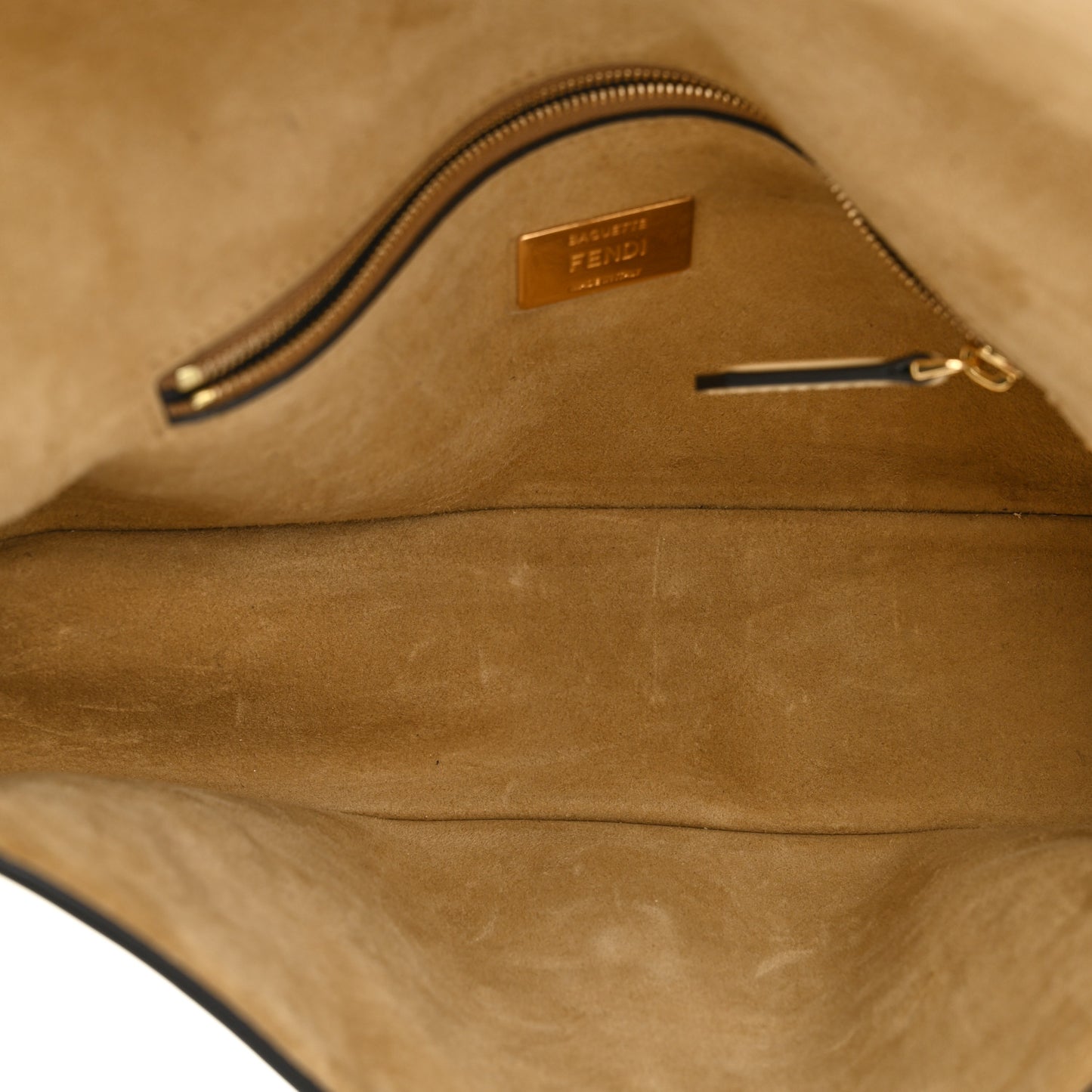 Vitello King Metal Stitch Baguette Pergamena