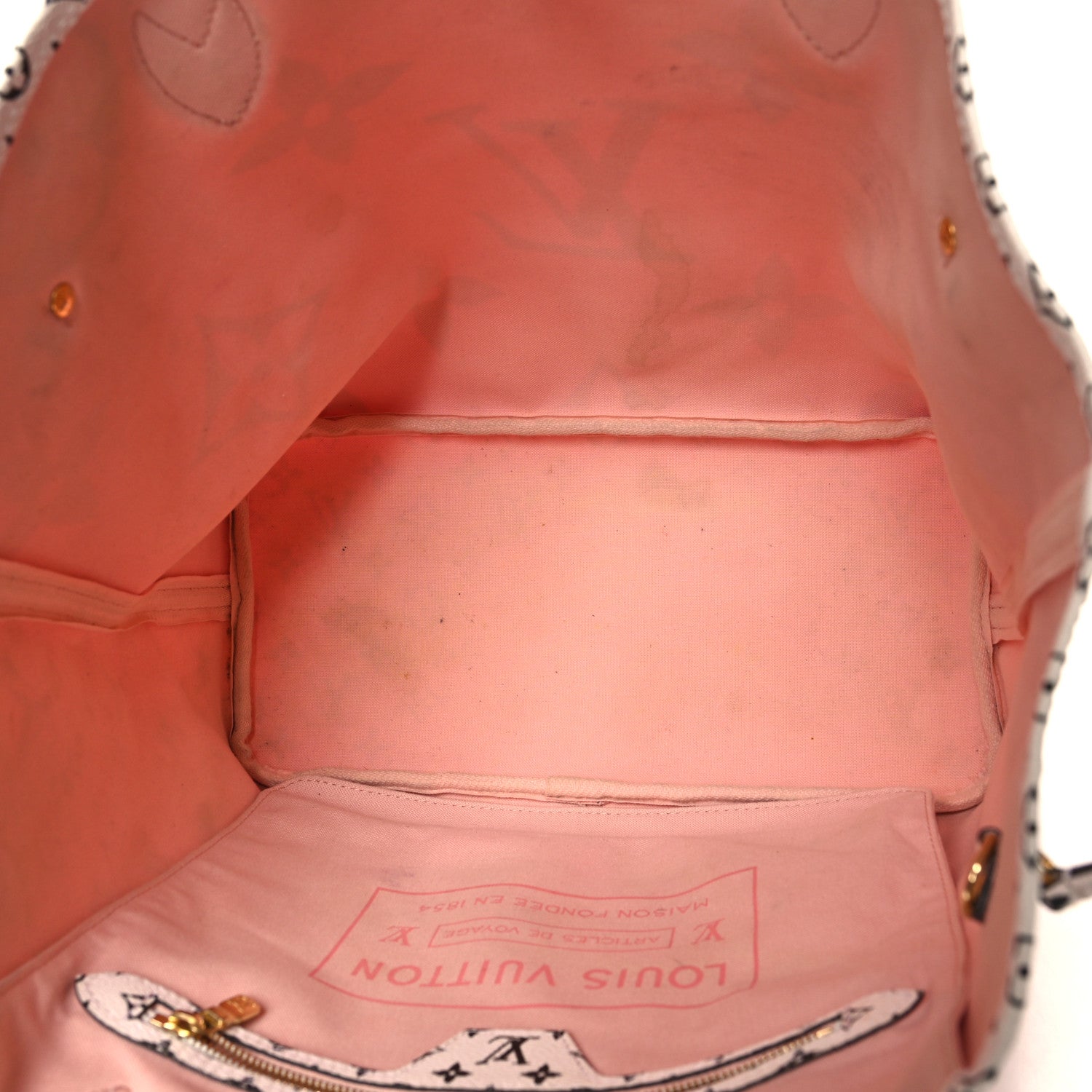 Louis Vuitton Monogram Giant Neverfull MM Rouge 5 of 10