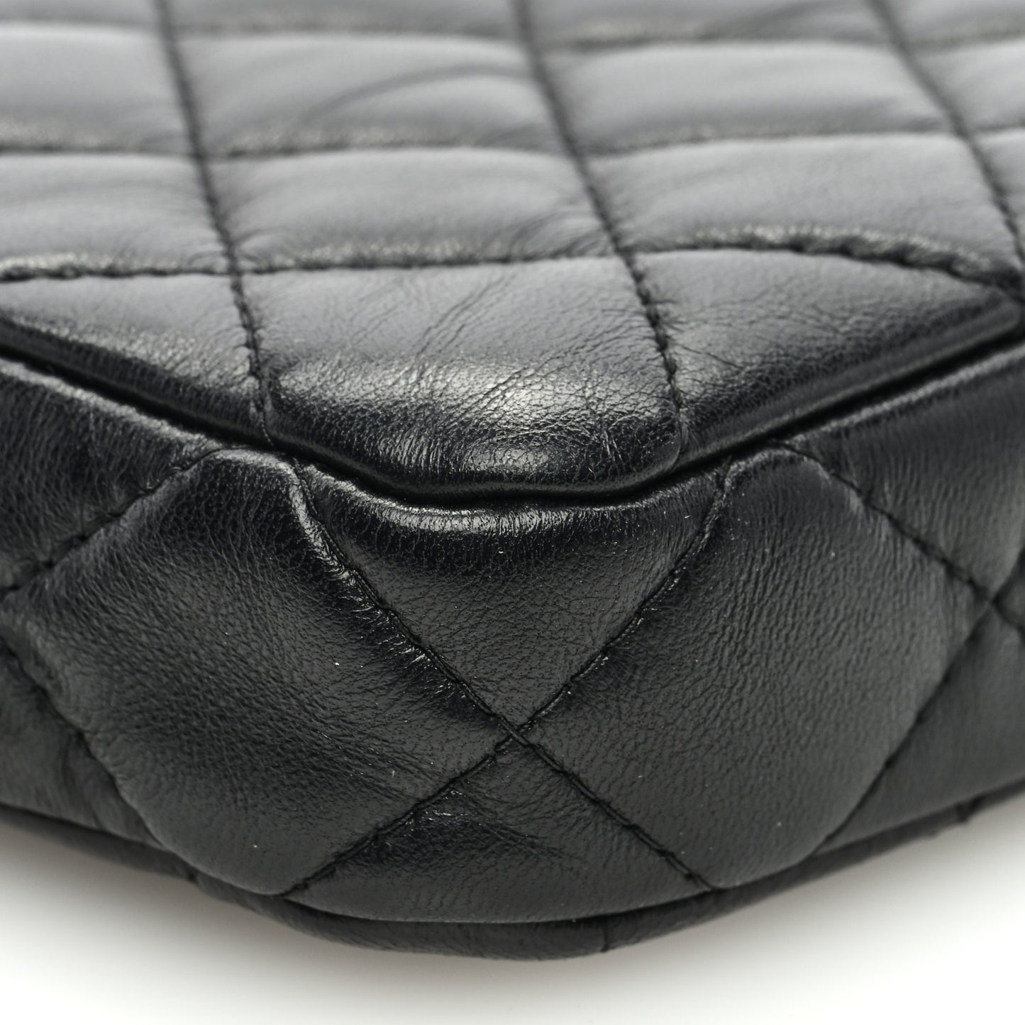 Lambskin Quilted Small Clutch With Chain Black