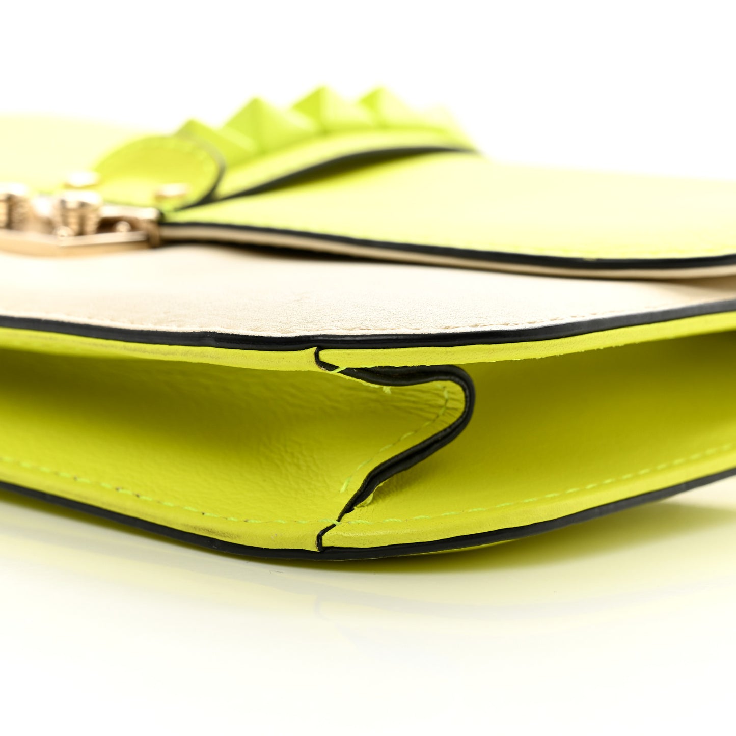 Vitello Medium Glam Lock Rockstud Flap Yellow Fluo Light Ivory